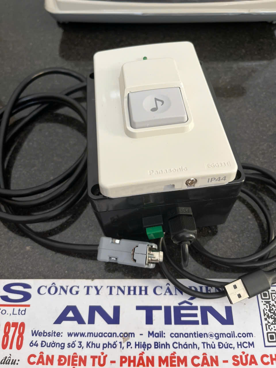 gen-h-z7025005895372_8dd6faf15474def6f7d41f0de9189a74
